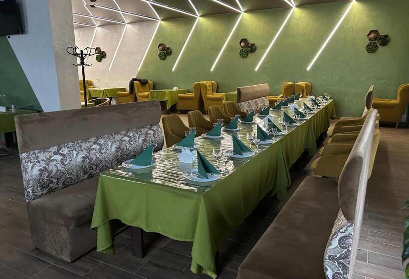 Отель готель максим ресторан