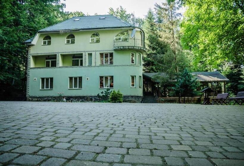 호텔 база відпочинку шиповець