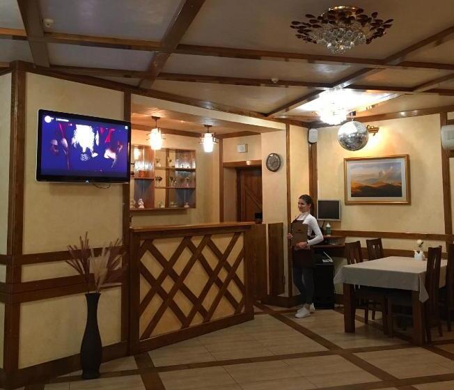 호텔 база відпочинку шиповець