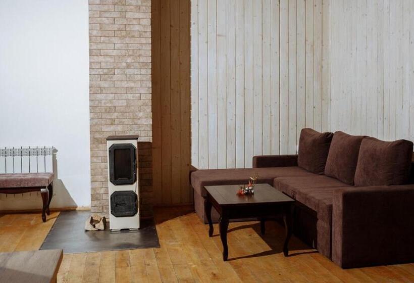 호텔 база відпочинку шиповець