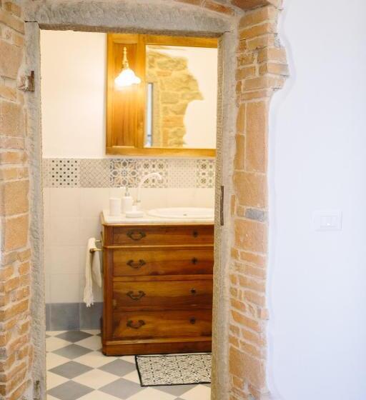 בית מלון כפרי Agriturismo I Millepini