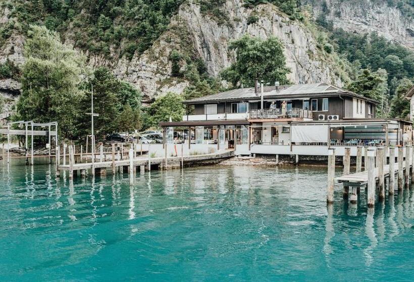 فندق Beachhouse Isleten