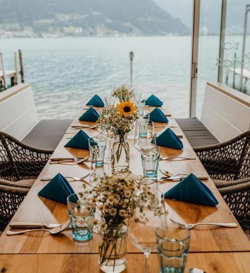 فندق Beachhouse Isleten