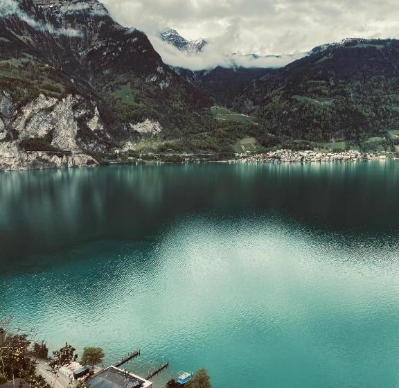 فندق Beachhouse Isleten