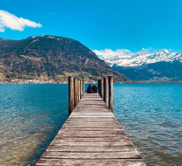 فندق Beachhouse Isleten