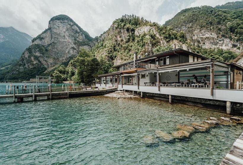 فندق Beachhouse Isleten