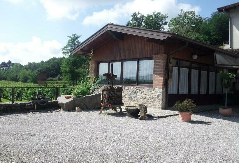 ホテル Borgo Di Corte Alloggio Agrituristico