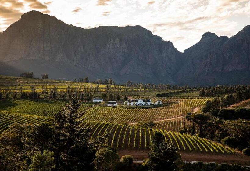 Отель Brookdale Estate   Manor House