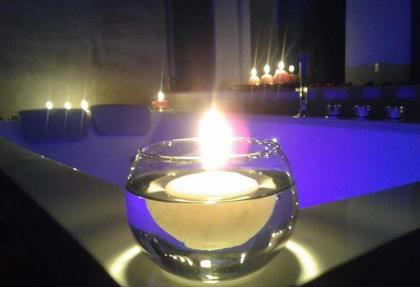 ホテル Centenario Plaza