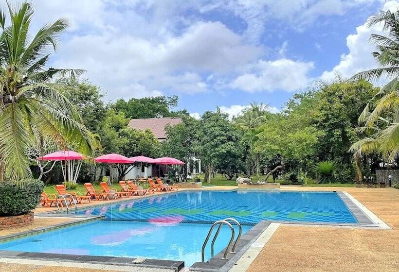 فندق Doo Dee Boutique Resort By Swiss Chalet