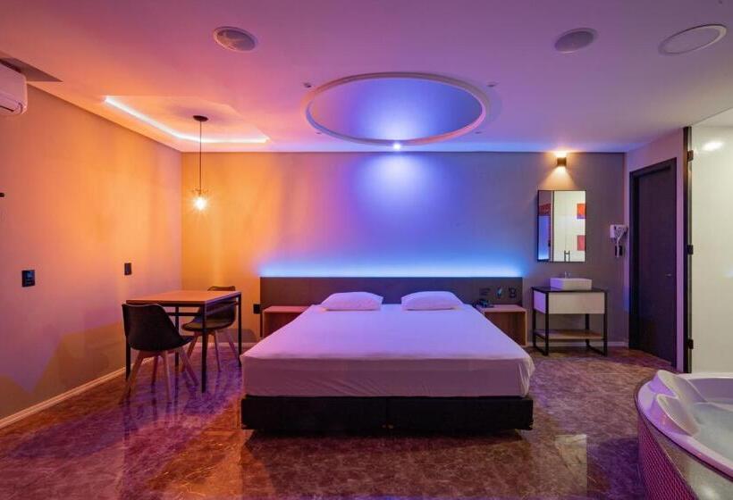 Отель Drops Vale Dos Sinos