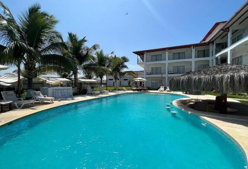 هتل Hacienda Guamito