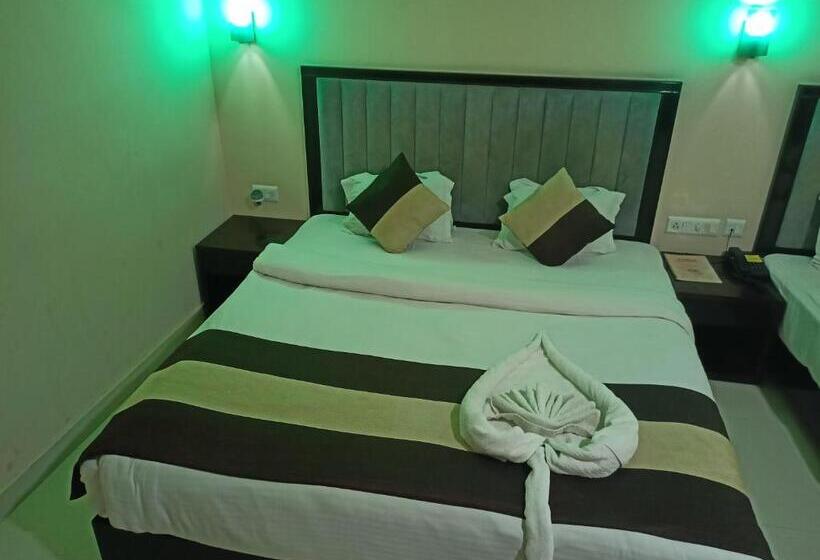 호텔 Jmd International Katihar