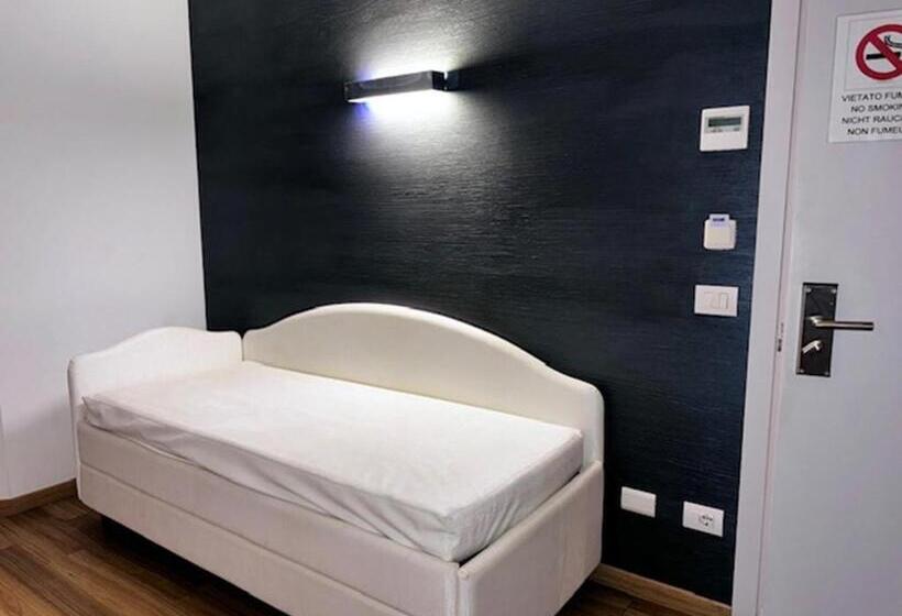 فندق Locanda Larotonda