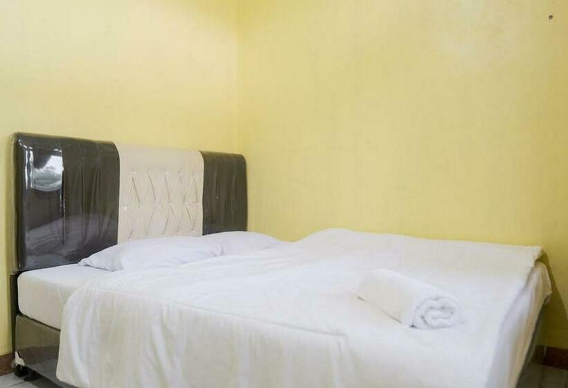 ホテル Mitra Grand House Syariah Redpartner