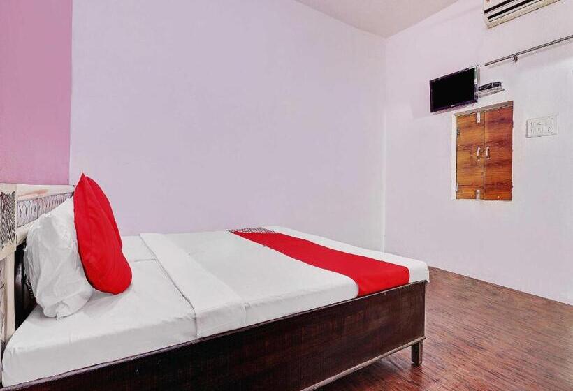 호텔 Oyo 79466 Vats Tower