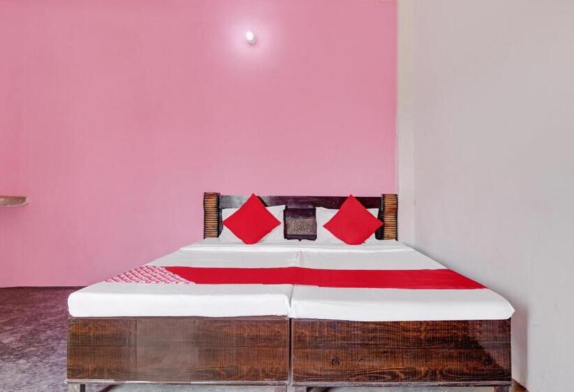 호텔 Oyo 79466 Vats Tower