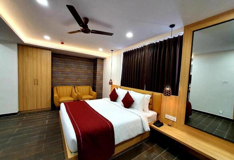 فندق Paras Heights