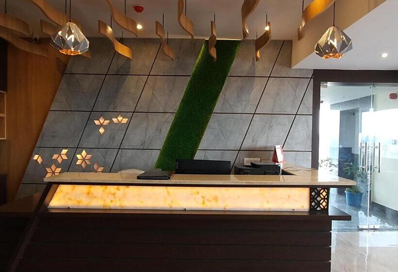 فندق Paras Heights