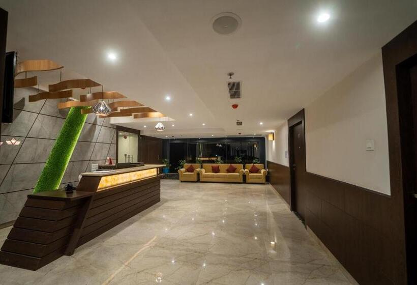 فندق Paras Heights