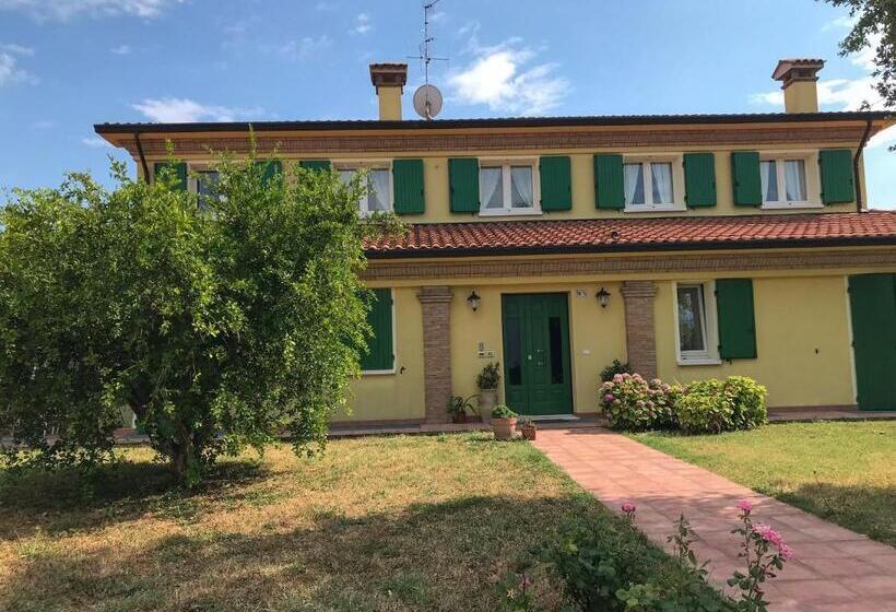 ホテル Podere Baratta Agriturismo E Cantina