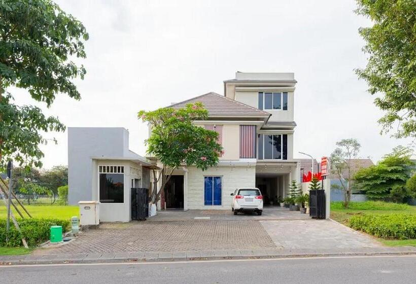 酒店 Reddoorz @ Bukit Palma Surabaya