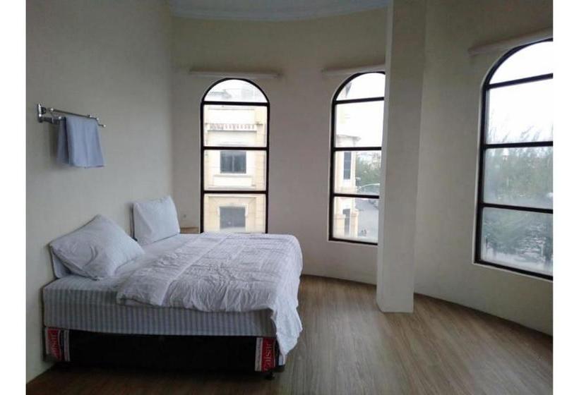 فندق Reddoorz @ Komplek Mmtc Deli Serdang