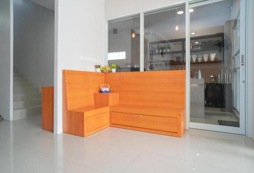 호텔 Reddoorz Syariah Near Jalan Ahmad Yani Banjarmasin 3