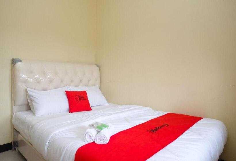 Hotel Reddoorz Syariah Near Taman Rekreasi Kalianget Wonosobo