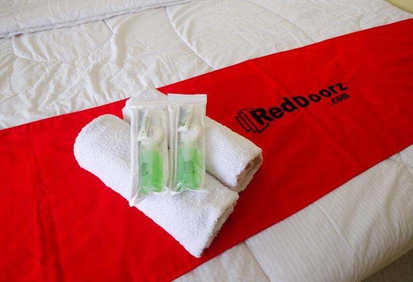 Hotel Reddoorz Syariah Near Taman Rekreasi Kalianget Wonosobo