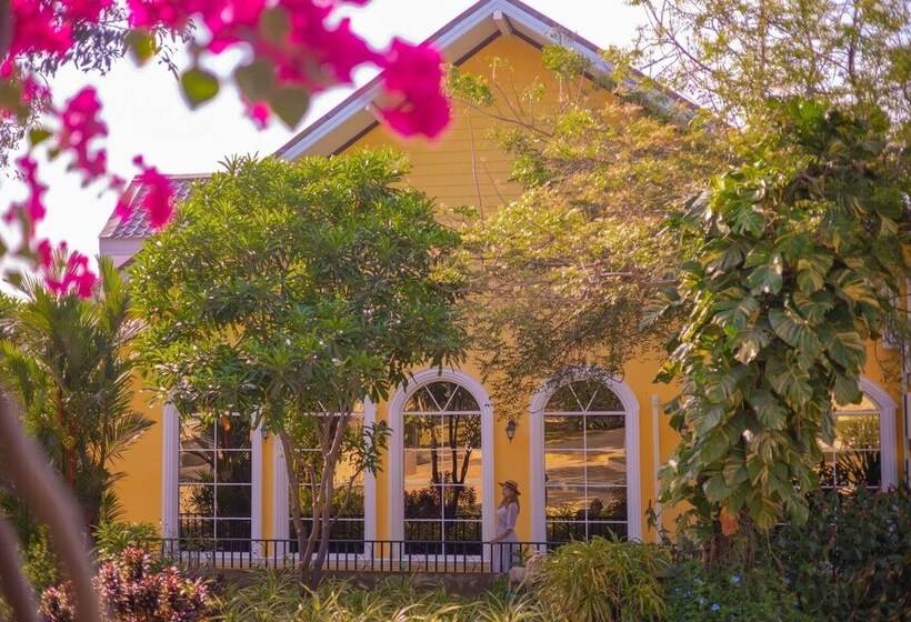 فندق Seattle Samaesarn Resort