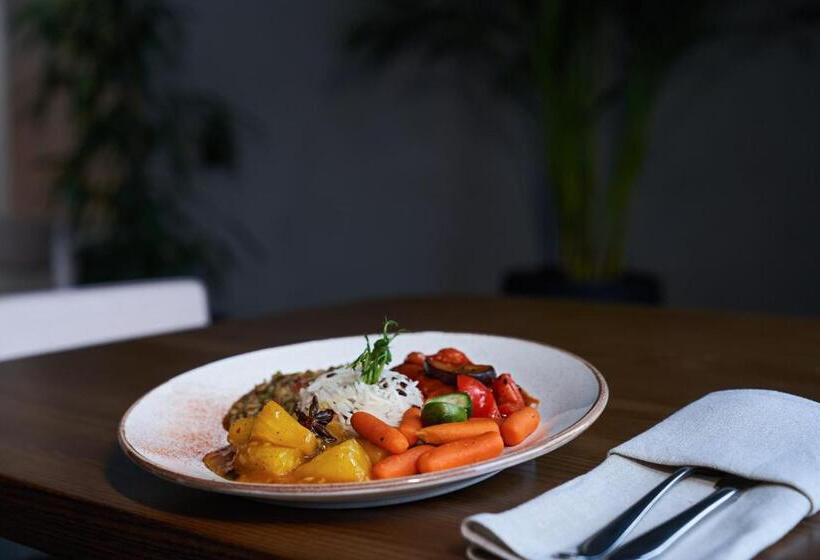 فندق Shambala Wellness Club