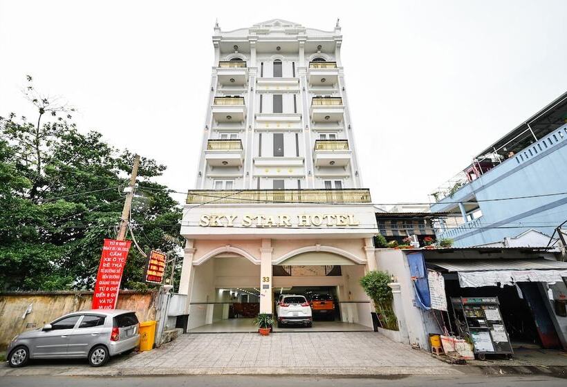 هتل Sky Star