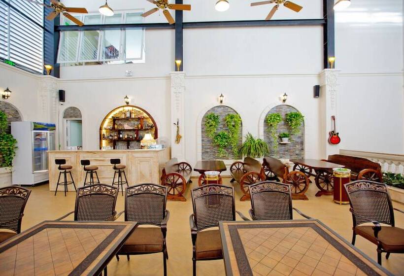 هتل Thai Ha Luxury