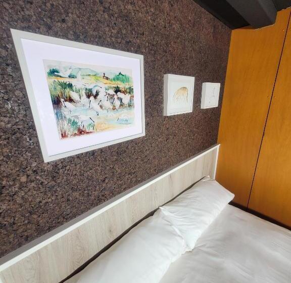 هتل Urdaibai Bird Center