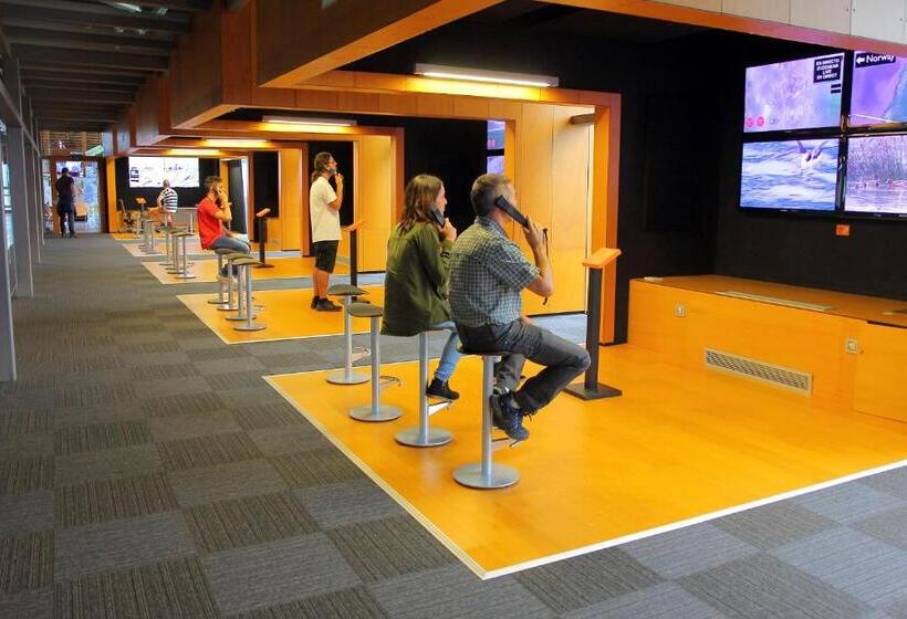 هتل Urdaibai Bird Center