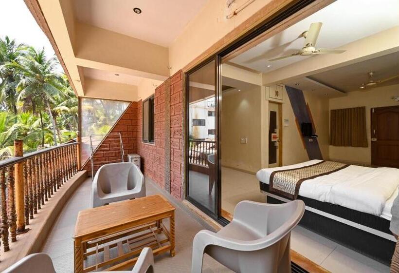 فندق Wairkar’s Sea Pearl Resort