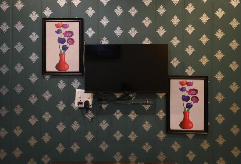 בית מלון כפרי Wanderlust Resort