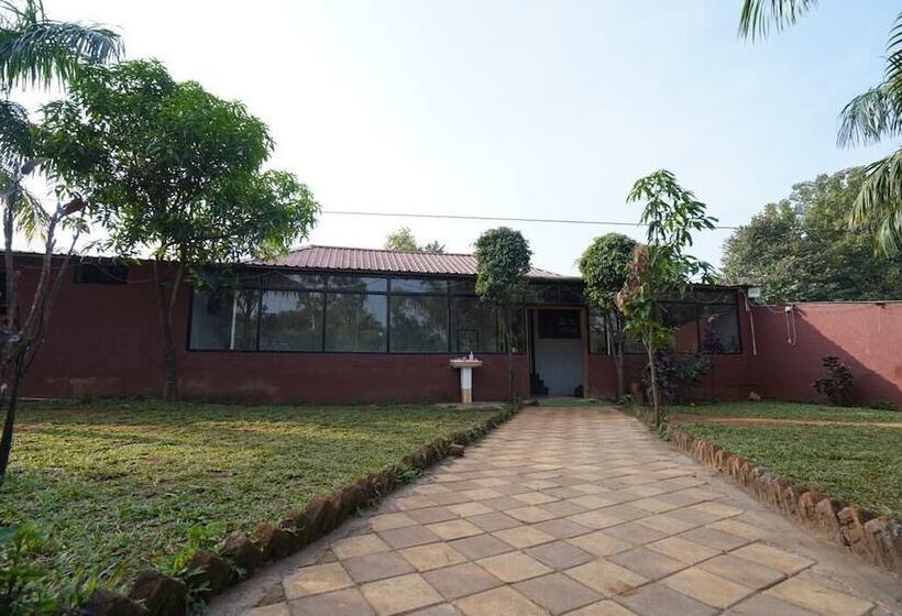 בית מלון כפרי Wanderlust Resort