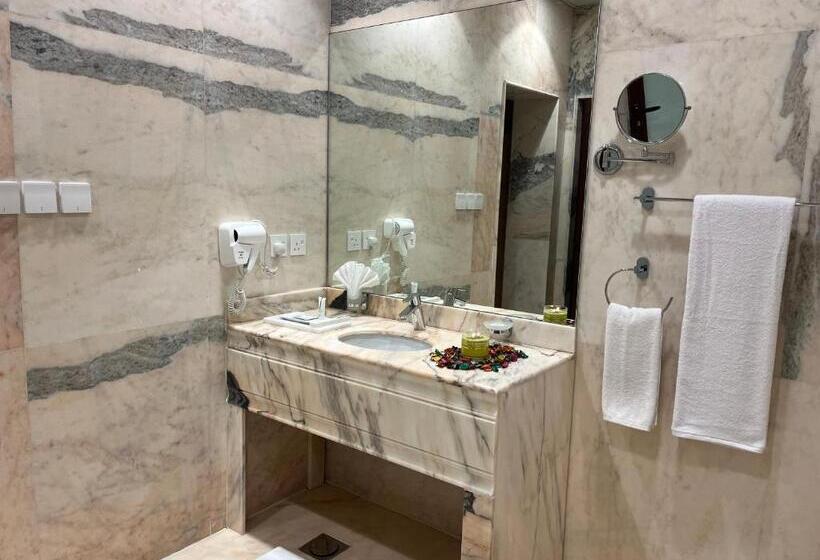 فندق كارم رأس تنورة   Karim Hotel Ras Tanura