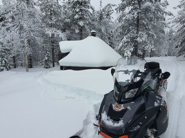 Majatalo Oravanpesä