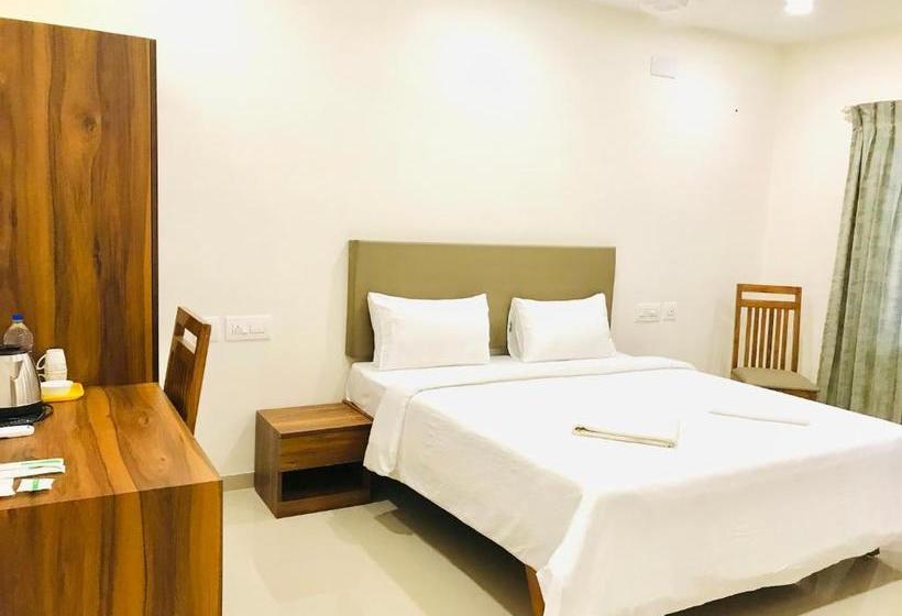 Malli Resort