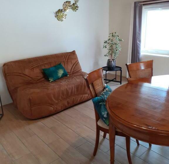 ペンション A La Paillotte