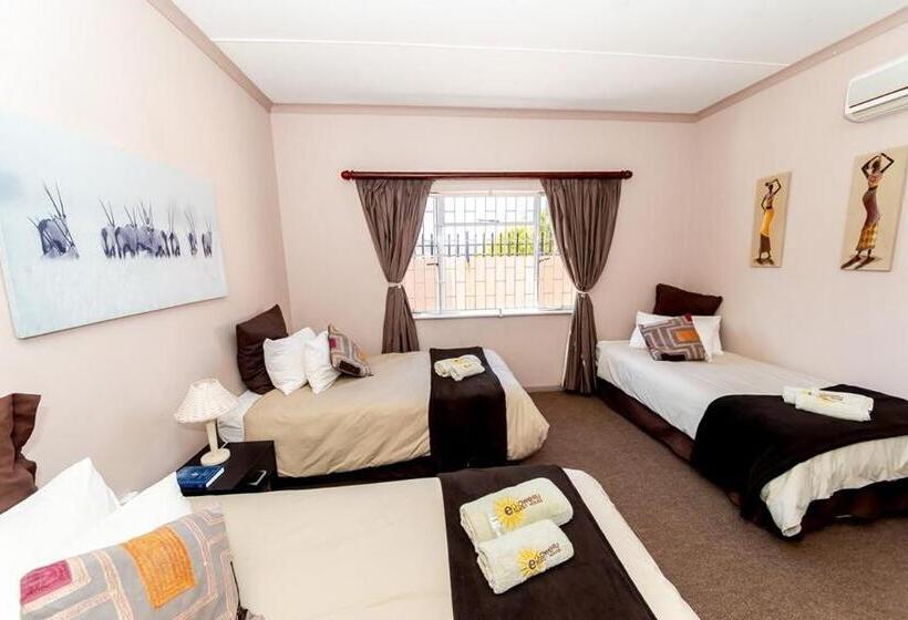 펜션 Halfmens Cc Elkoweru & Kliprand Guest House