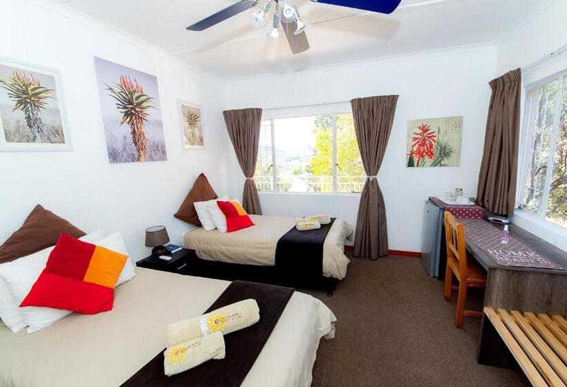 펜션 Halfmens Cc Elkoweru & Kliprand Guest House