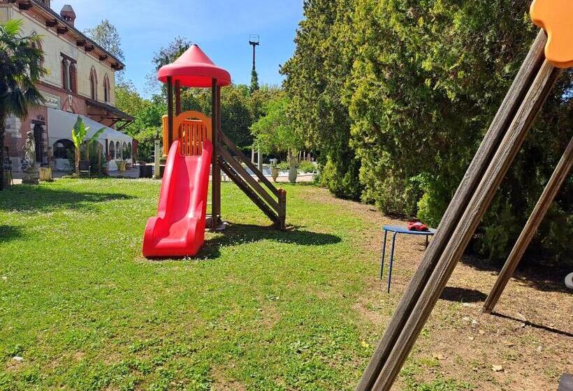 بنسيون Grazzano Antica Stazione