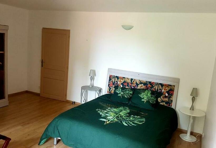 膳宿费 La Marsaisienne