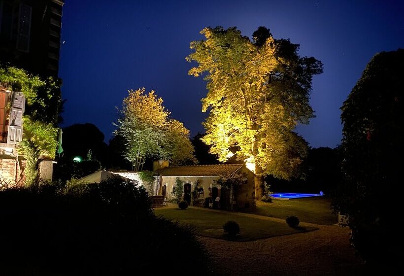 Пансион Manoir De La Croix Saint Louis Luxury Guest House