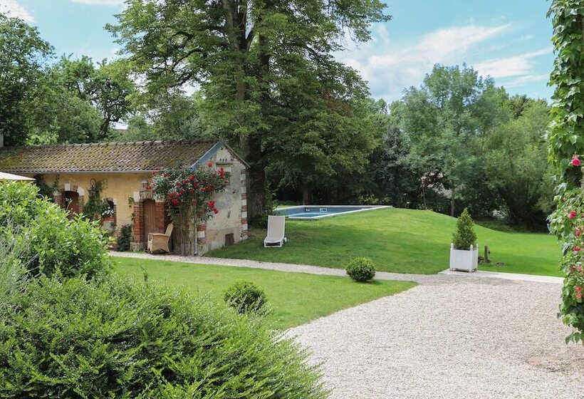 Пансион Manoir De La Croix Saint Louis Luxury Guest House