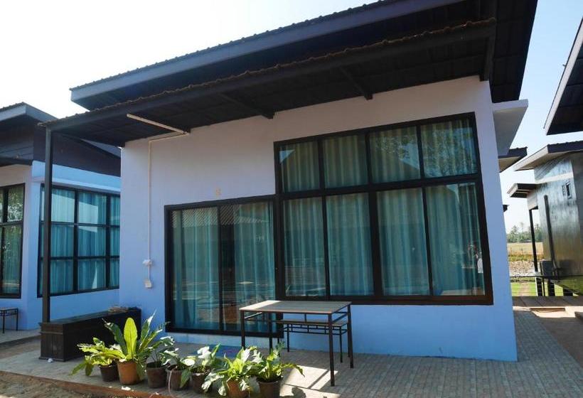 펜션 Paiberngboc Resort